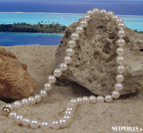 Collier de perles de culture d'eau douce blanches qualité AA+ de la collection NETPERLES